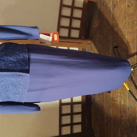 R&M Richards Beaded and Embroidered Royal Blue Matching Set Sz 8 - Picture 3 of 14